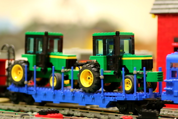 John-Deere-Lego-tractor John-Deere-Lego-tractor