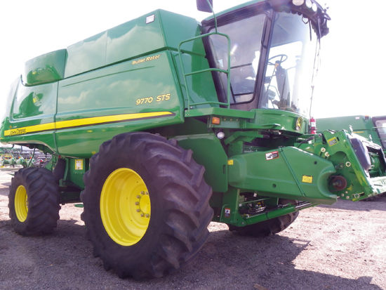 Used John Deere 9770 Combine