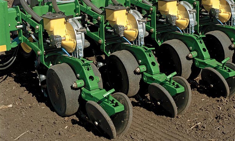John Deere Row Units Planter