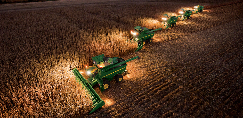 John Deere S-Series Combines 