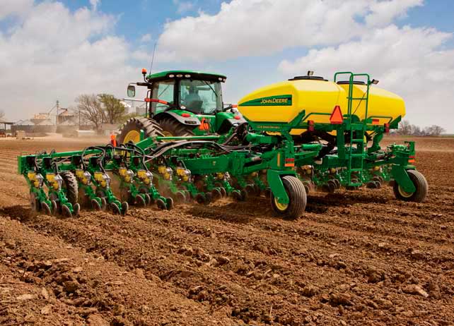 1720 CCS Twin Row Integral Planter