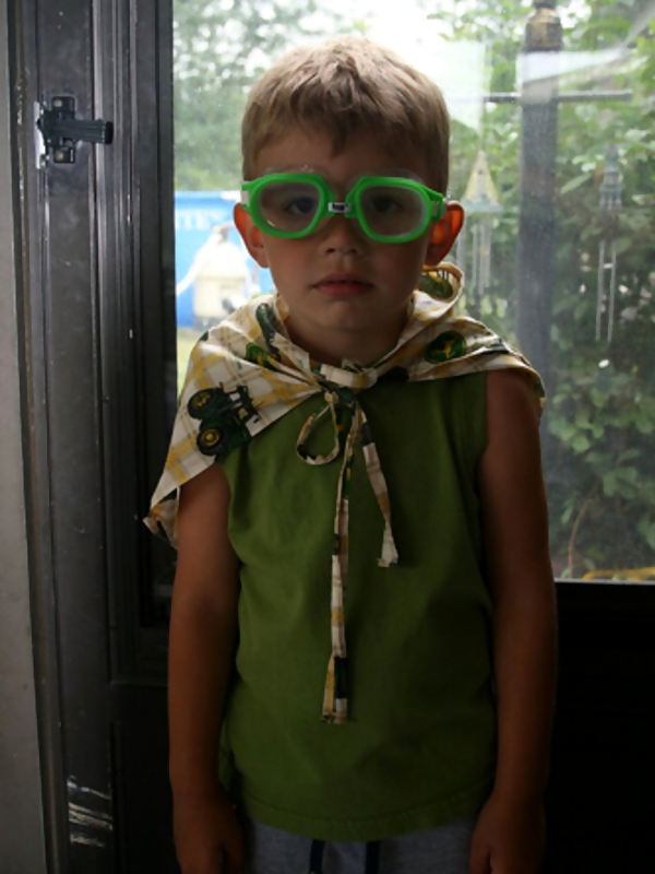 john deere kid20 John Deere Tractors and the Children Who Love Them (25 pics)