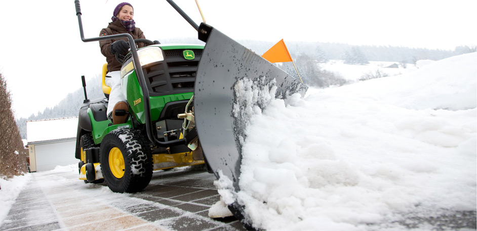 John Deere X Series in Snow 