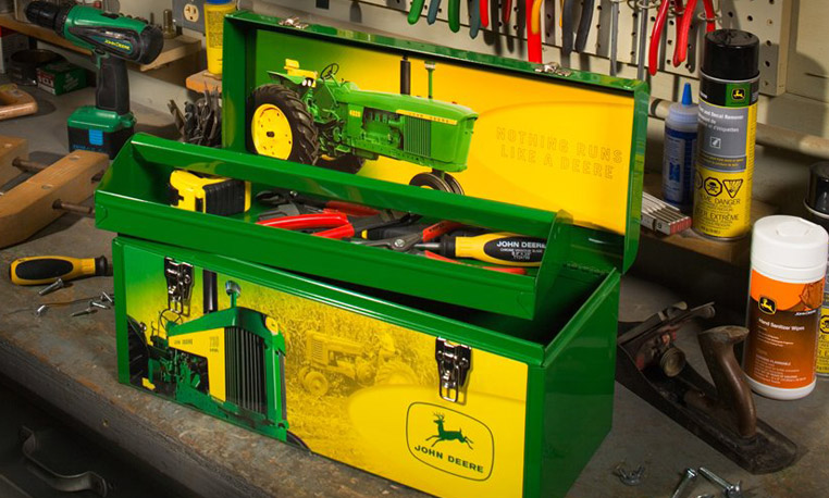 John Deere home and workshop 