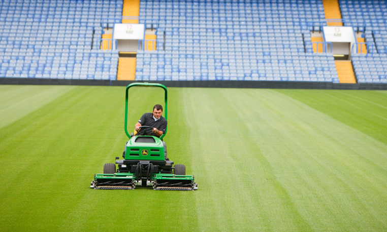 John Deere Sports Turf Equipment