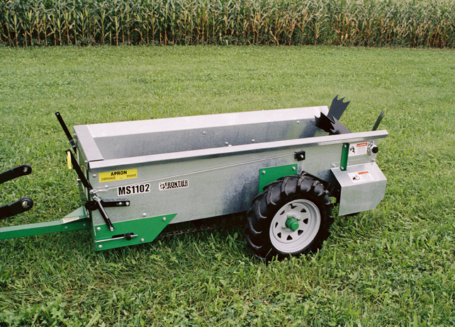 John Deere 25 Bushel Manure Spreader