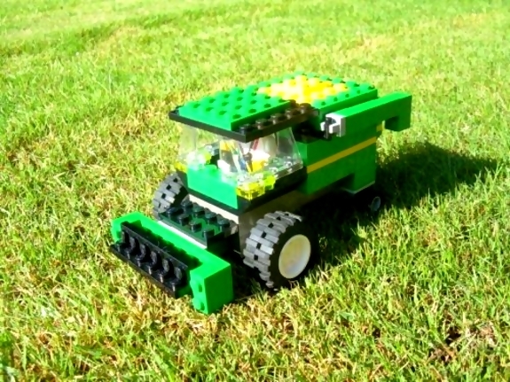 Lego John Deere Combine Lego John Deere Combine