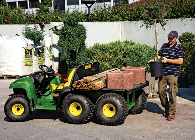John Deere 2013 Gator TH 6x4