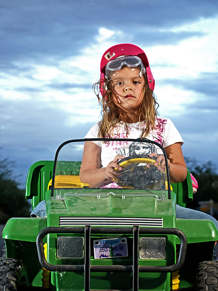 john deere kid16 John Deere Tractors and the Children Who Love Them (25 pics)